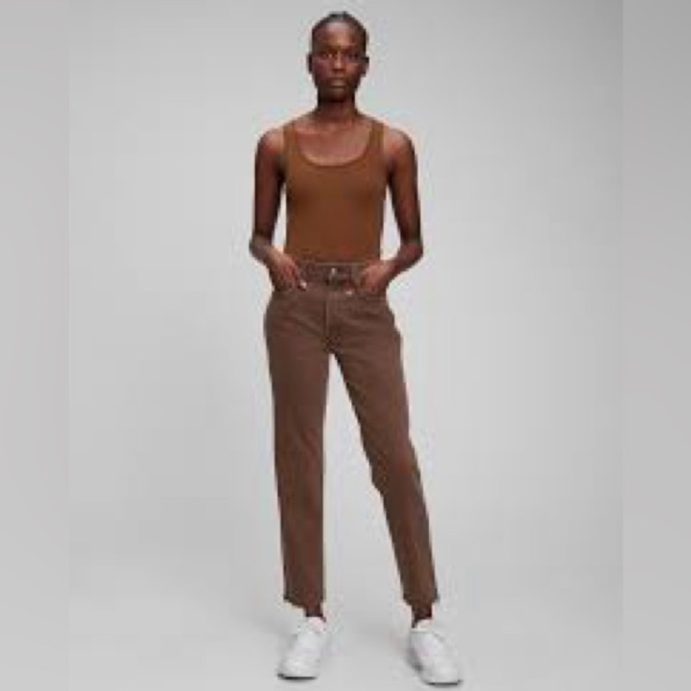 GAP cheeky straight high rise. Size 8L . NWOT.